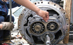 中央成人抖音91免费看维修丨成人抖音91免费看室外机的铜管结霜了，是什么原因造成的？